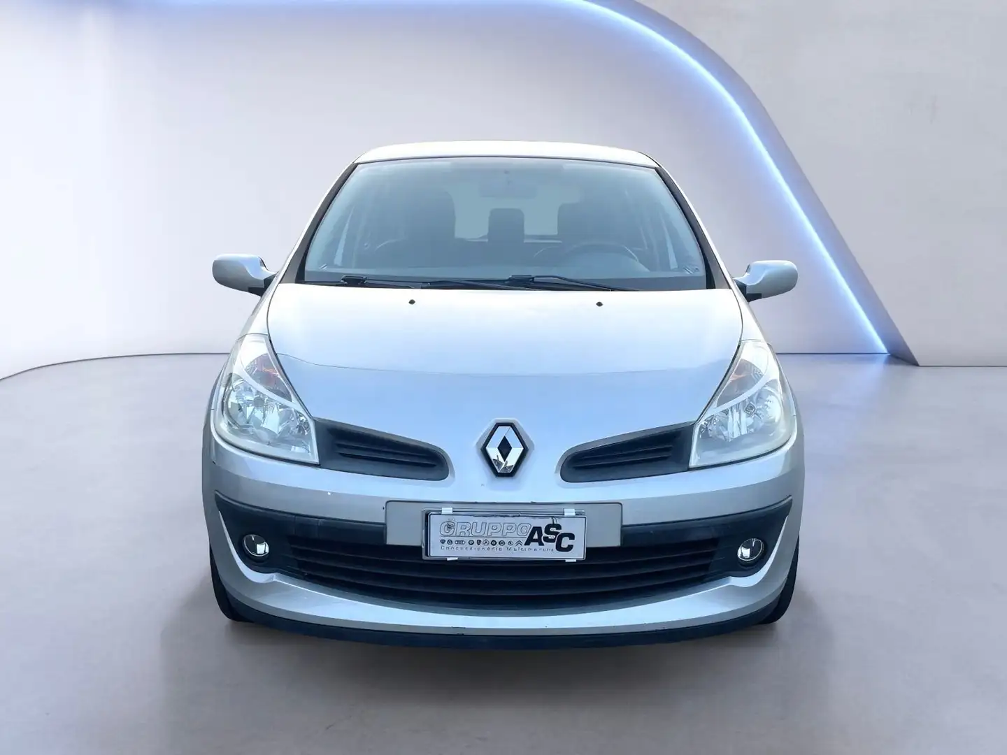 Renault Clio 1.2 BENZ 75 CV 16v Le Iene ADATTA A NEOPATENTATI Argent - 2