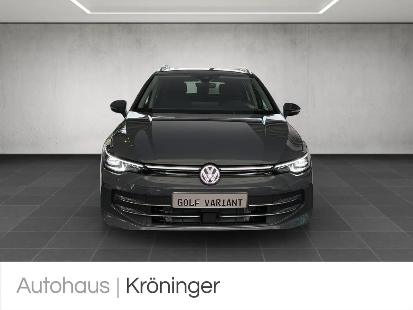 Volkswagen Golf VIII Variant Style 1.5 eTSI DSG AHK Area Pano S... Grau - 2