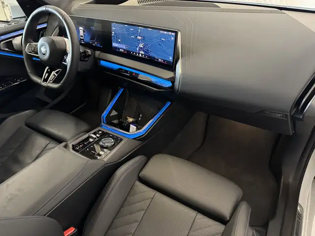 BMW X3 view 9