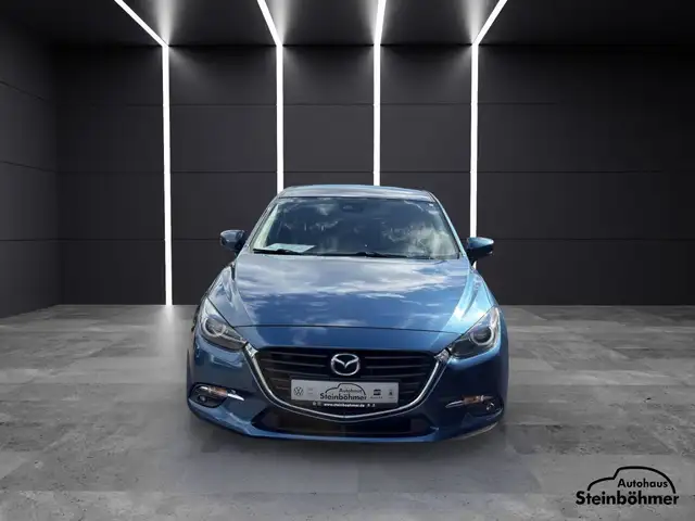 Mazda Mazda3 view 10