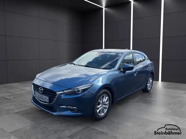Mazda Mazda3 view 2