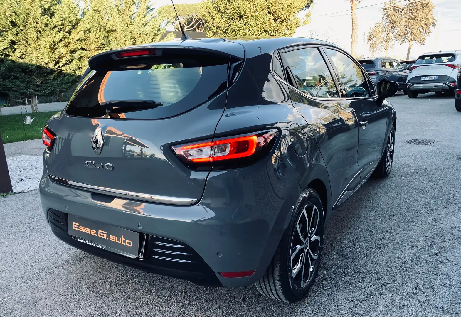Renault Clio Moschino **POSS.PACK MEDIA** VED.NOTE Grigio - 2