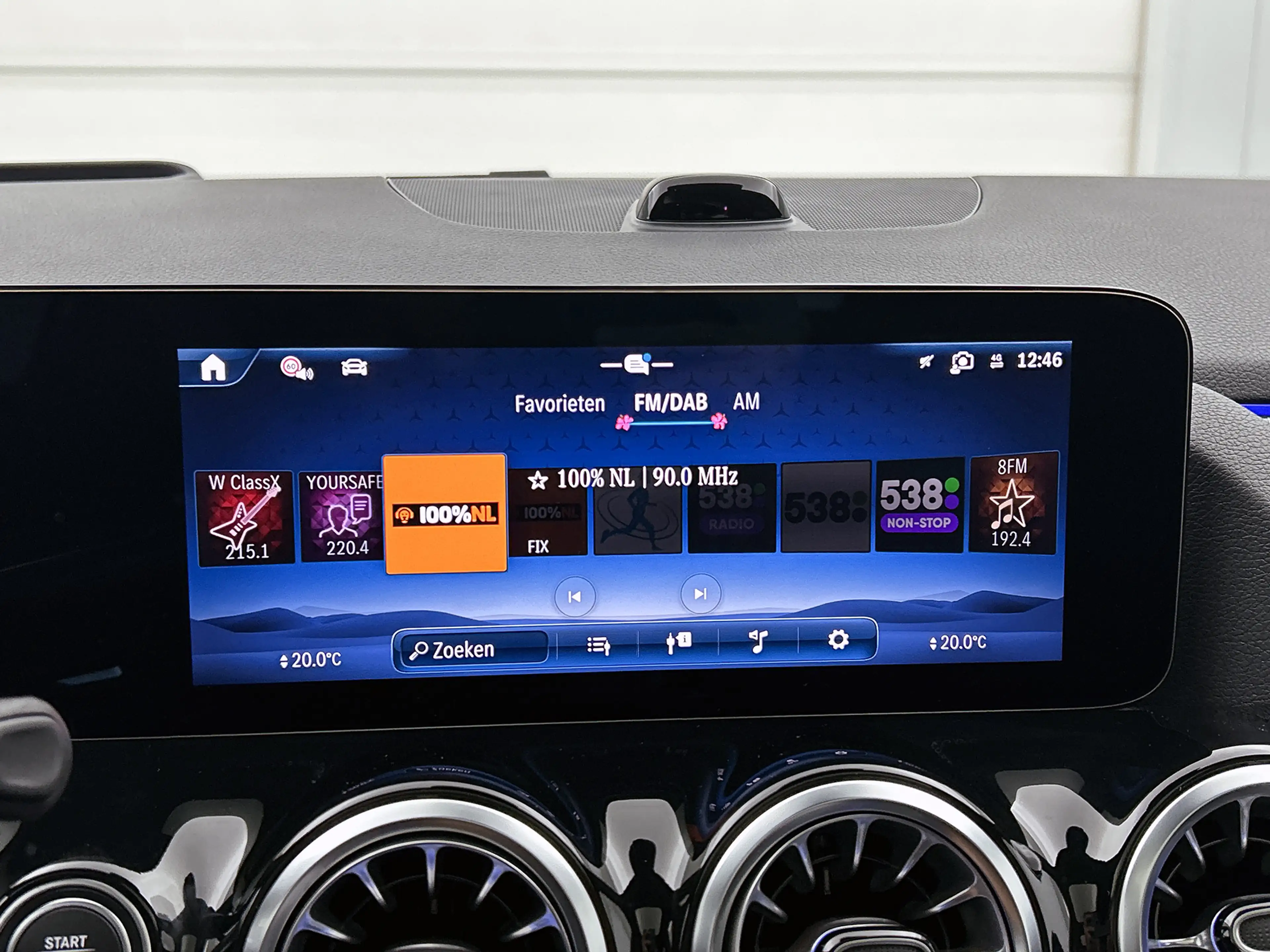 Mercedes-Benz GLA 180 Business Solution AMG | Premium Plus pakket | Nigh — photo 8