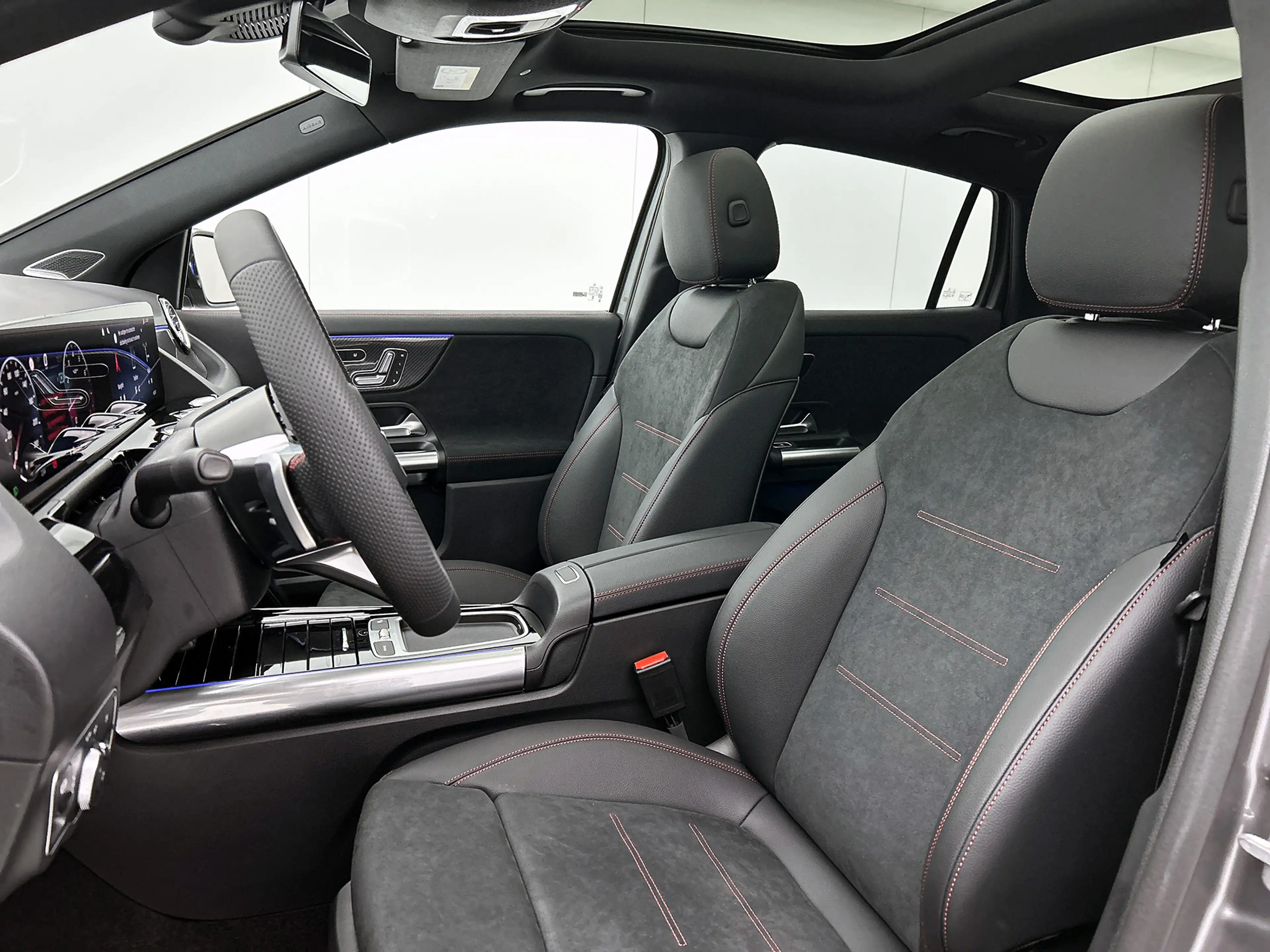 Mercedes-Benz GLA 180 Business Solution AMG | Premium Plus pakket | Nigh — photo 5