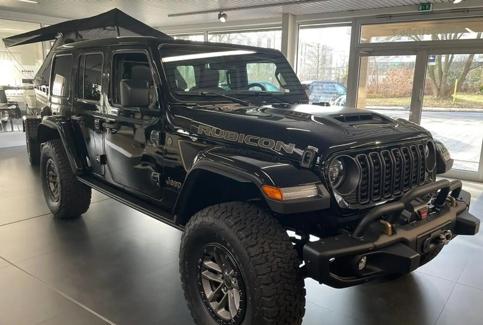 Jeep Wrangler Unlimited 2.0T GME Rubicon 272 8ATX Negro - 2