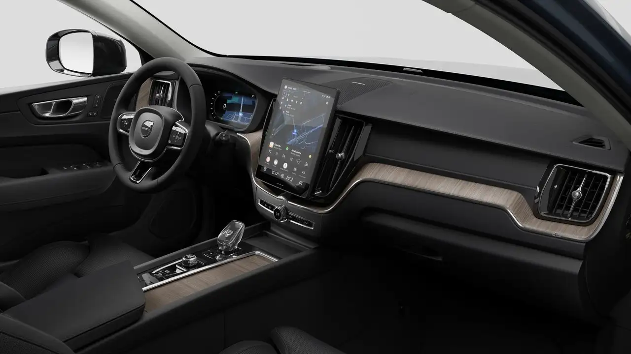 Volvo XC60 снимка Volvo XC60