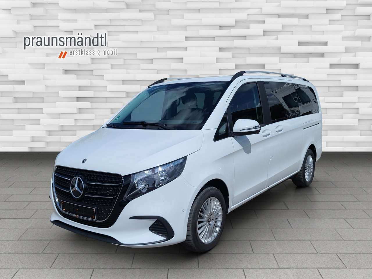 Mercedes-Benz Mercedes-Benz 2025