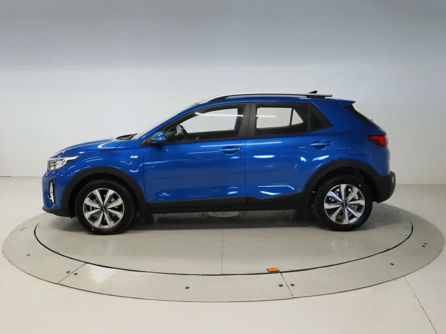 Kia Stonic 1.0 T-GDi MHEV Concept 100 Blau - 2