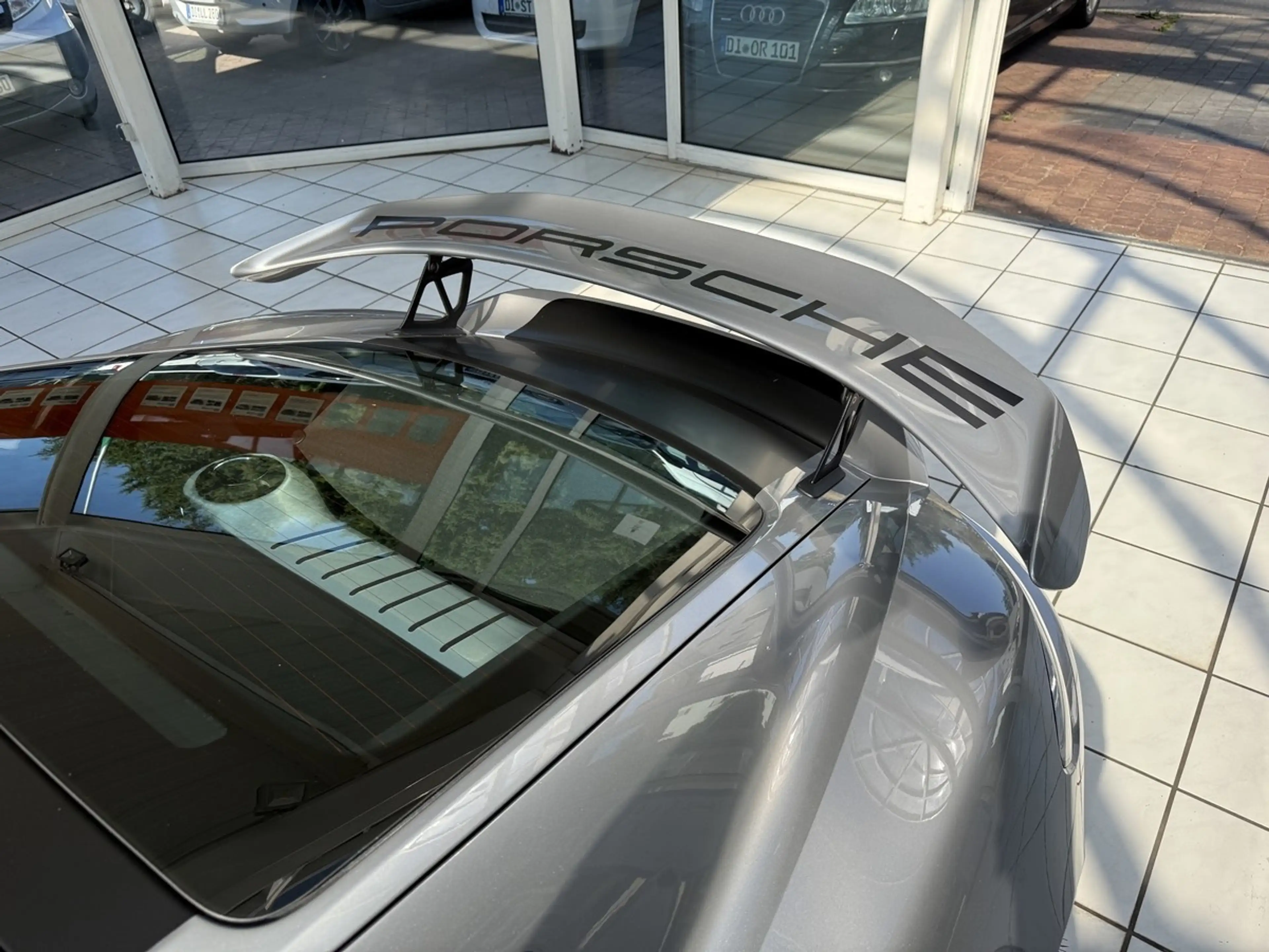 Porsche Cayman 718 GT4 CLUBSPORT*CHRONO*PADM*VTS*SERVICE NEU* — photo 9