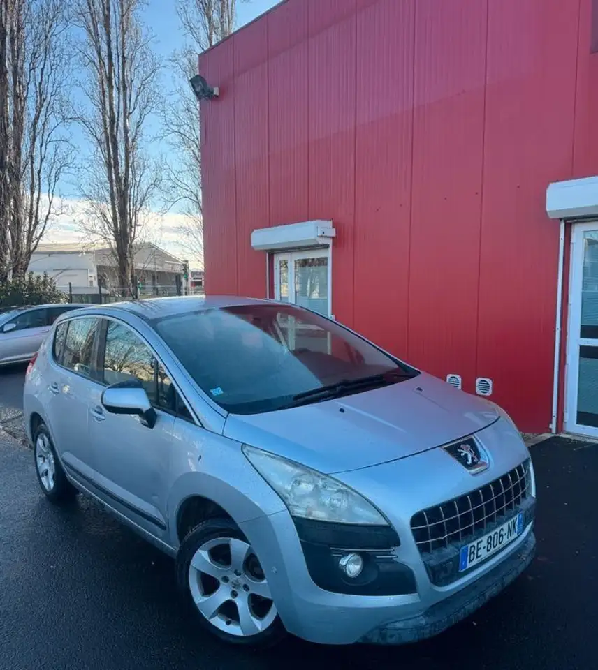 Peugeot 3008 1.6 HDi 110ch Business pack