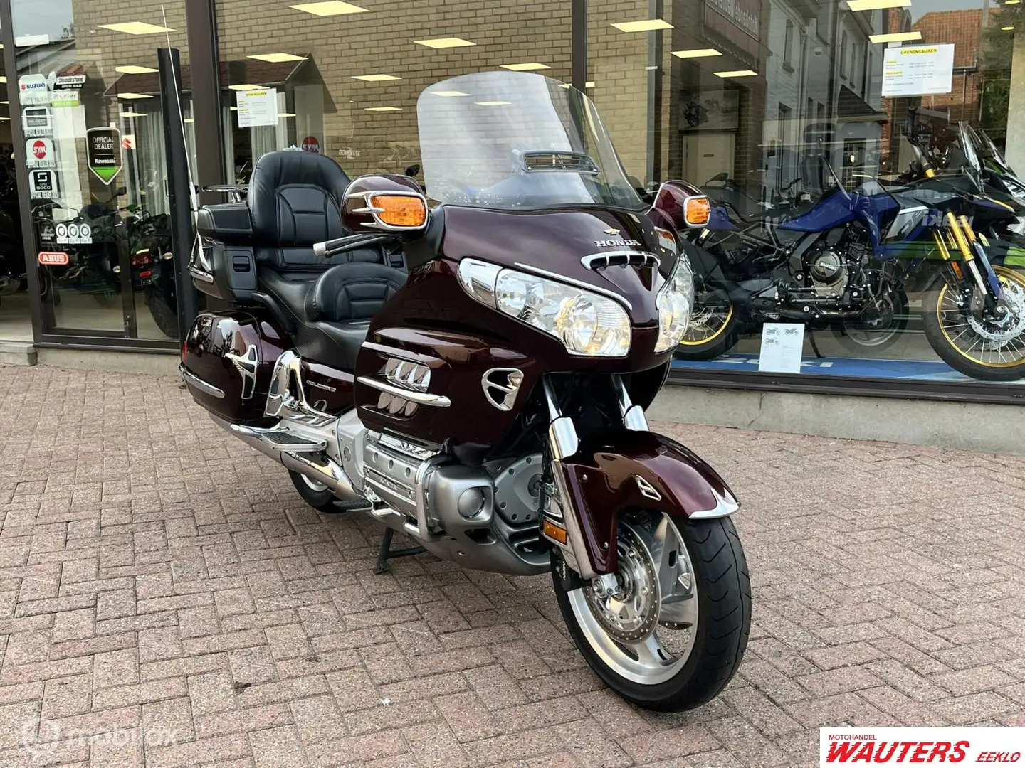 Honda GL 1800 Goldwing Dual C-ABS Deluxe Rot - 1