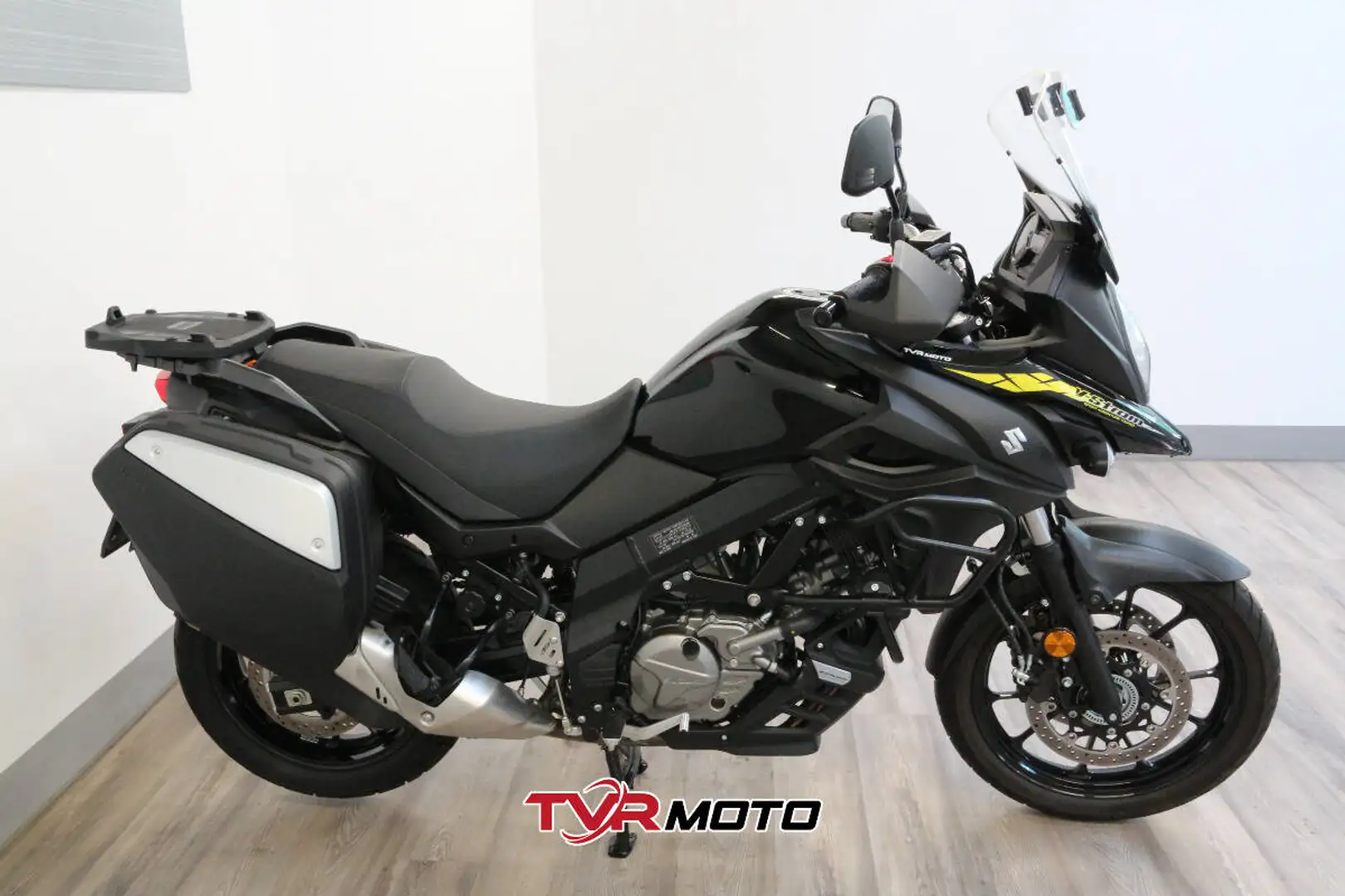Suzuki V-Strom 650 V-Strom 650 (2021 - 25) - 2