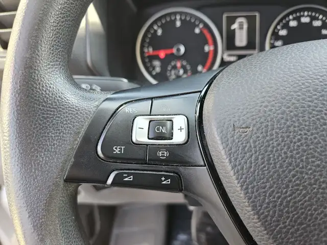 Volkswagen Crafter view 13
