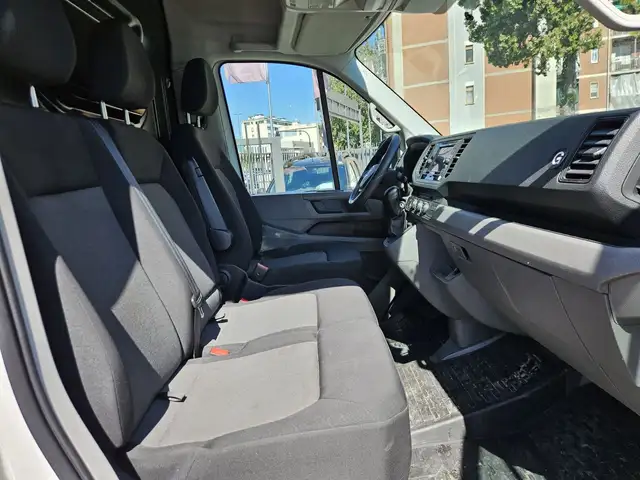 Volkswagen Crafter view 10