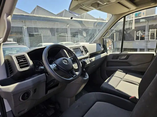 Volkswagen Crafter view 7