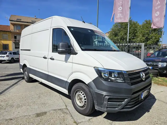 Volkswagen Crafter view 3