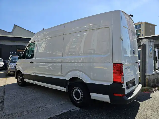 Volkswagen Crafter view 6