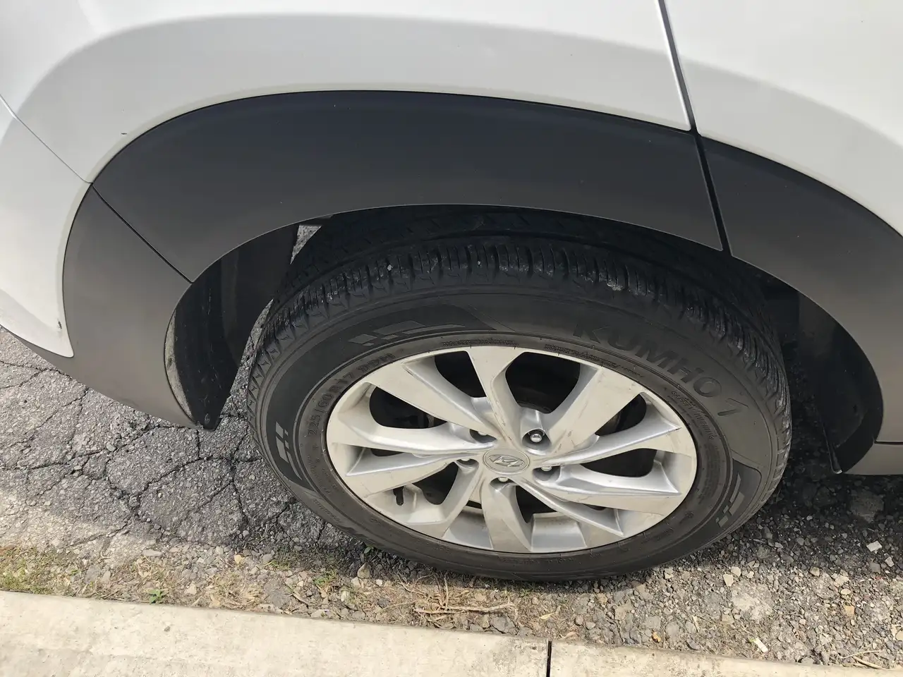 Hyundai TUCSON снимка Hyundai TUCSON