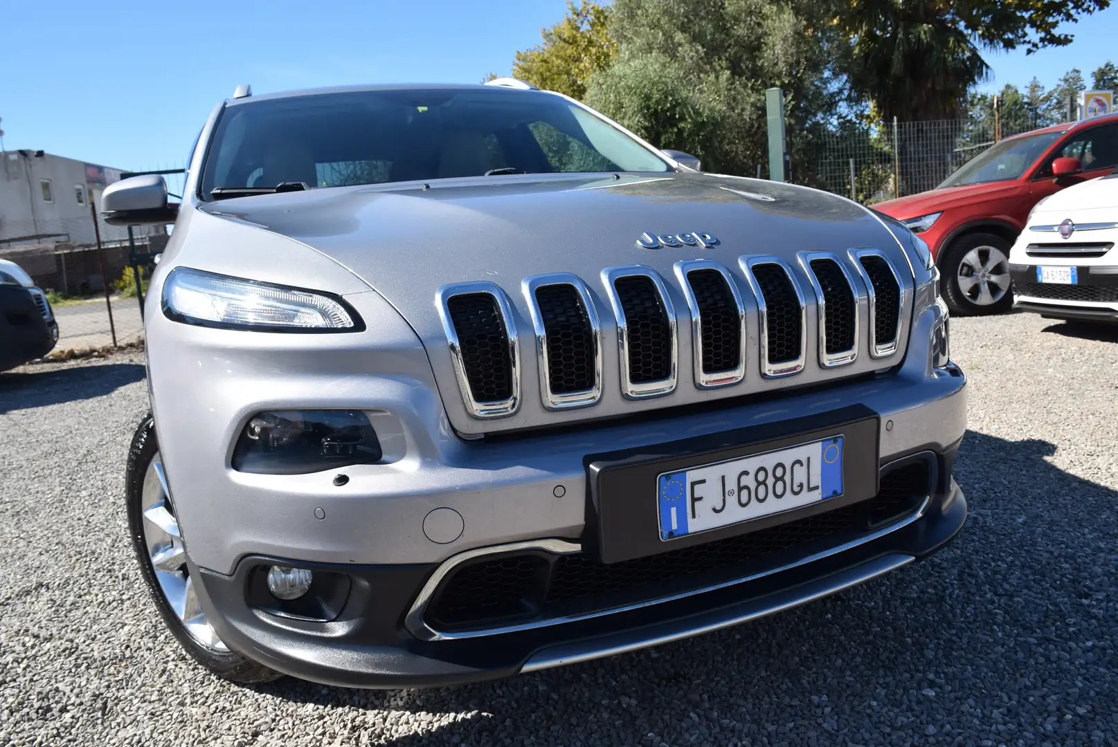 Jeep Cherokee 4X4 2.2MJT 200CV AUTOM FULL PELLE NAVI SENSORI CAM Gris - 2