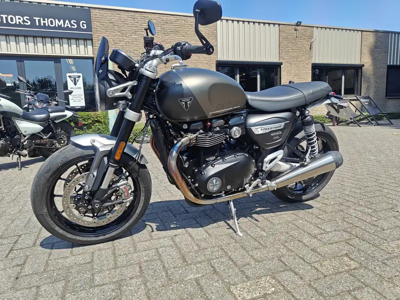 Triumph Speed Twin - foto 8