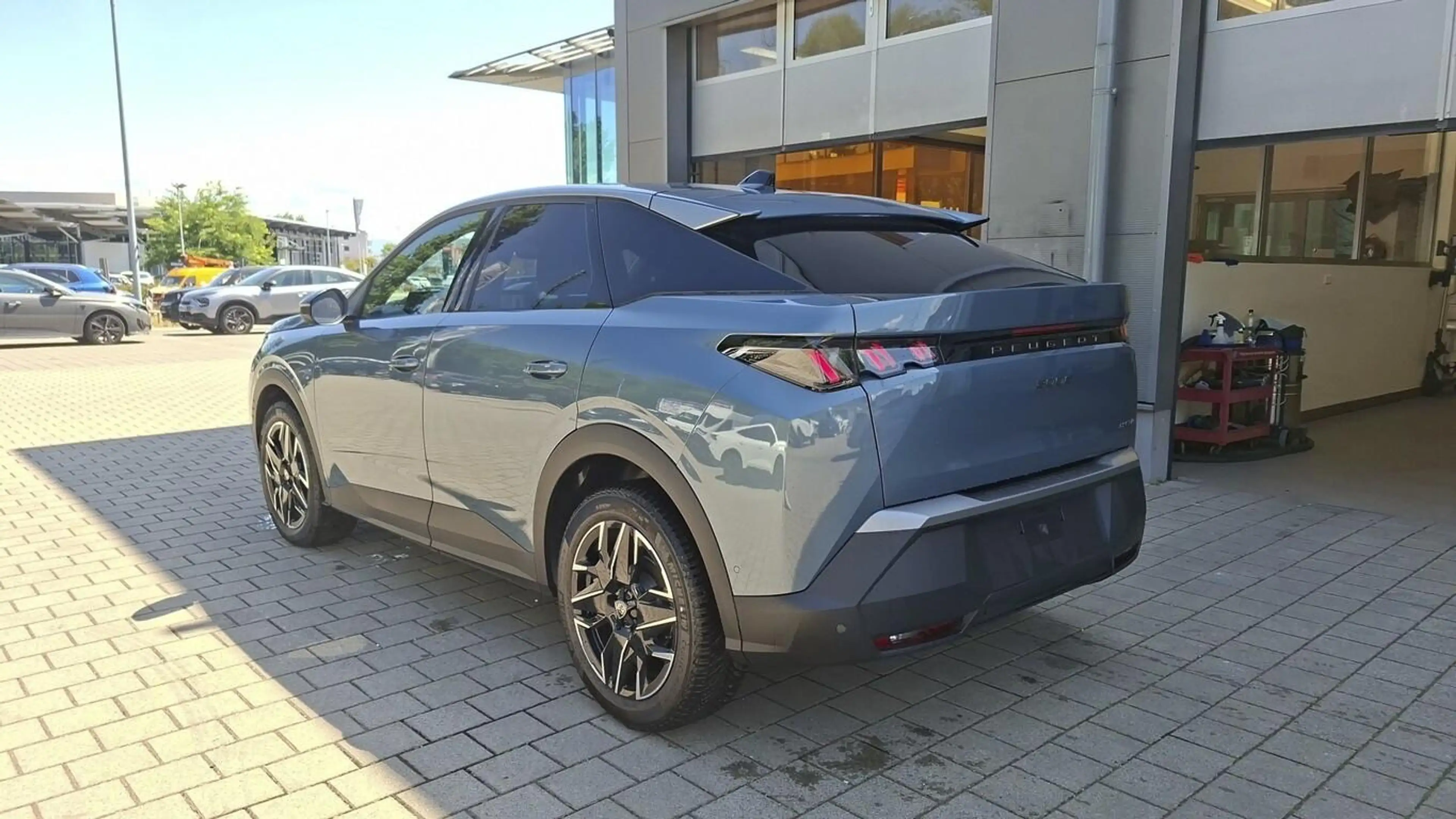 Peugeot 3008 Allure Hybrid ACC 21"-HD SHZ AWR 360° Nav 100 k... — photo 3