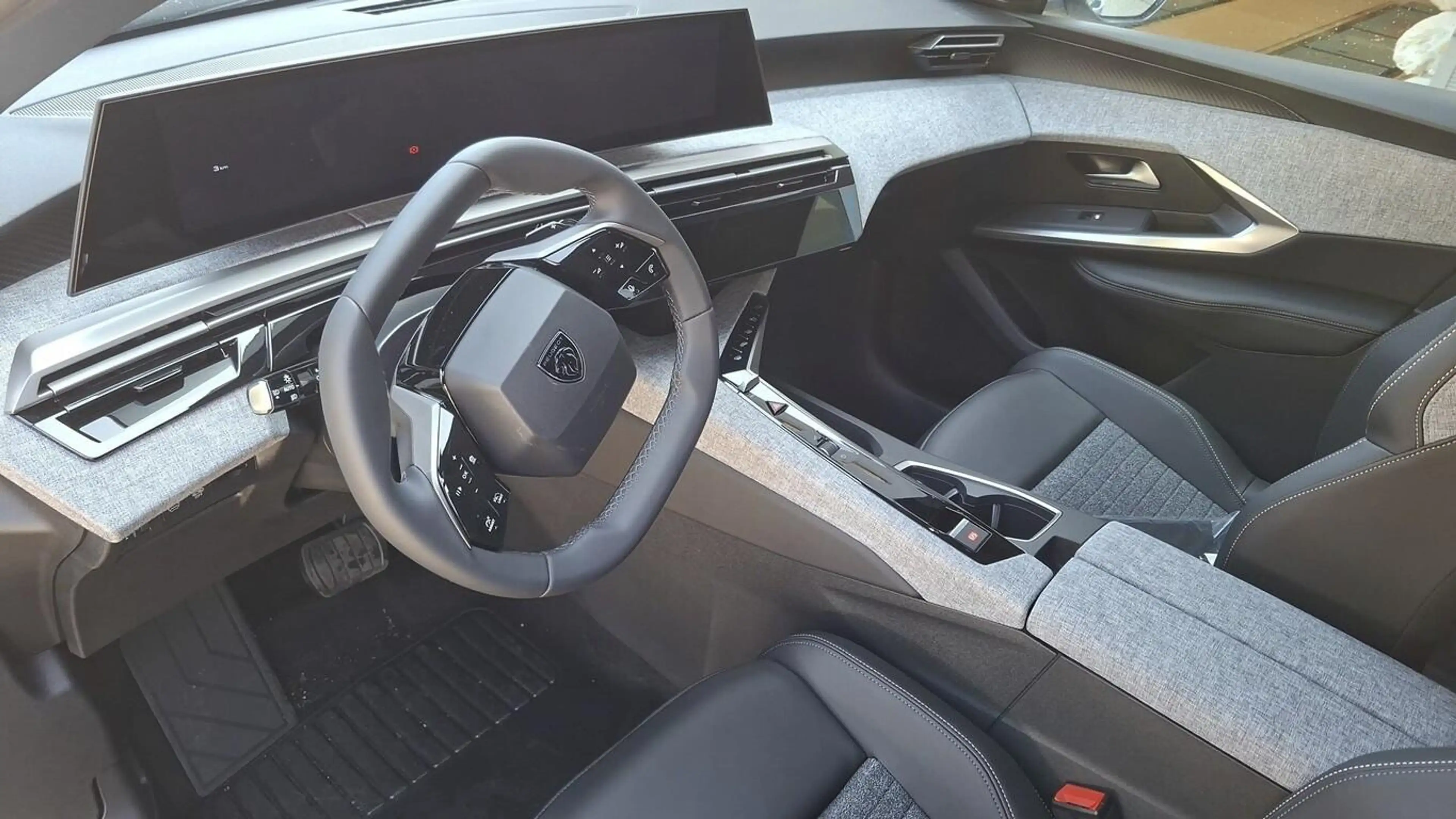Peugeot 3008 Allure Hybrid ACC 21"-HD SHZ AWR 360° Nav 100 k... — photo 6
