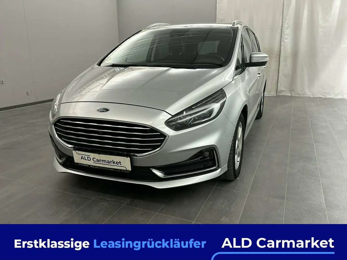 Ford S-Max 2.0 EcoBlue Aut. TITANIUM Kombi, 5-türig, Automati Silber - 1