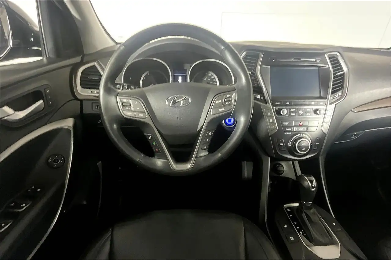 Hyundai SANTA FE снимка Hyundai SANTA FE