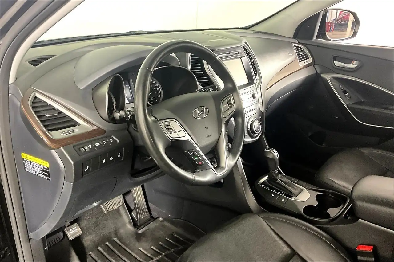 Hyundai SANTA FE снимка Hyundai SANTA FE