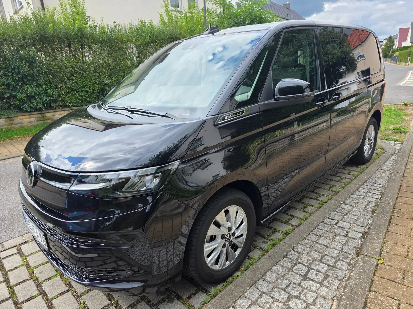 Volkswagen T7 Multivan Multivan 2,0 TDI SCR KÜ.7-Sitzer-Paket Garantie Schwarz - 1