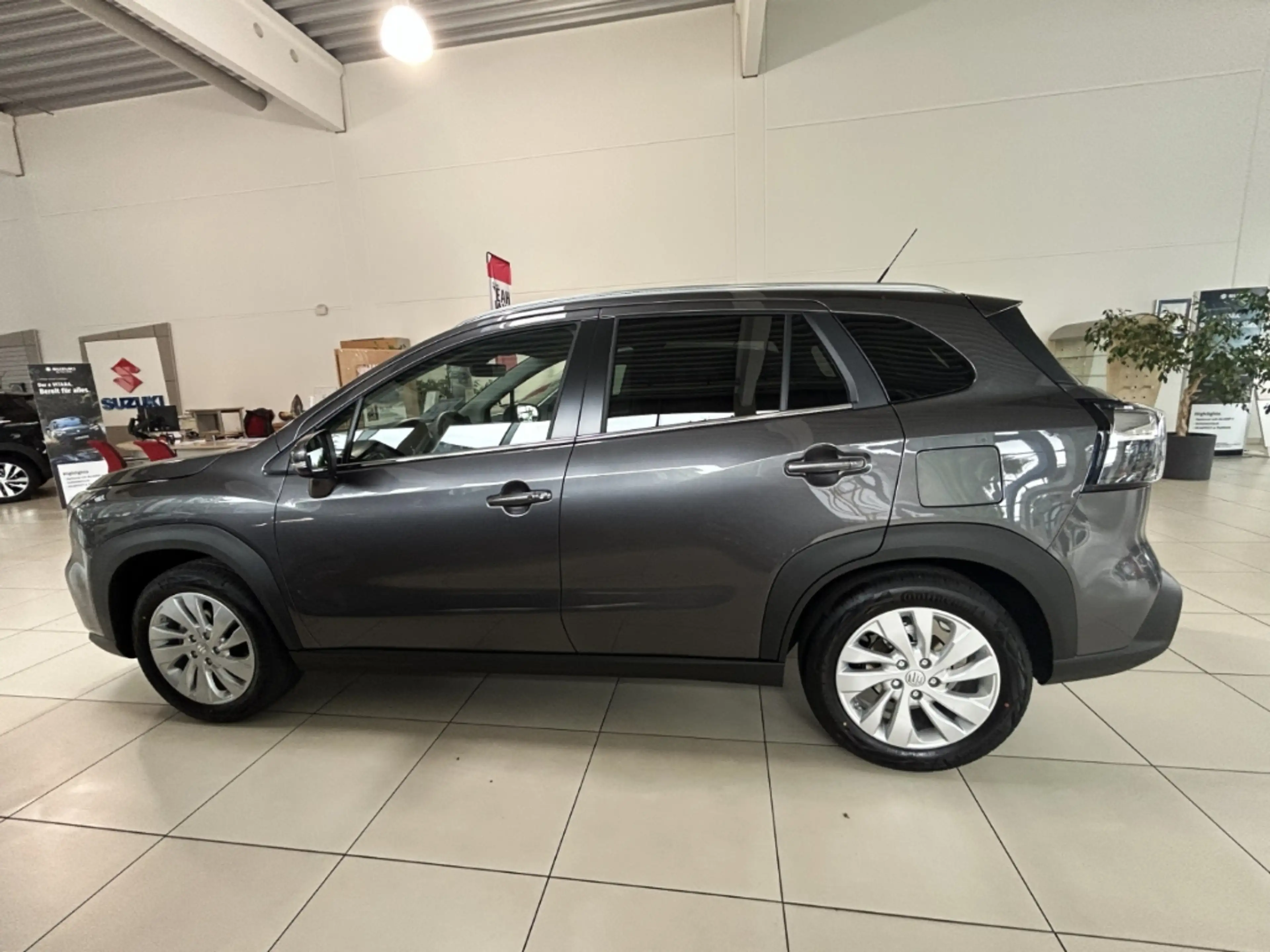 Suzuki SX4 S-Cross 1.4 Comfort Automatik Navi LED Klimaautom DAB SHZ — photo 4