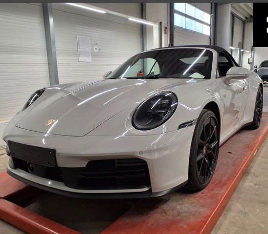 Imagine Porsche 992 *SportAbgas*InnoDrive*HD Matrix*LIFT*BOSE*