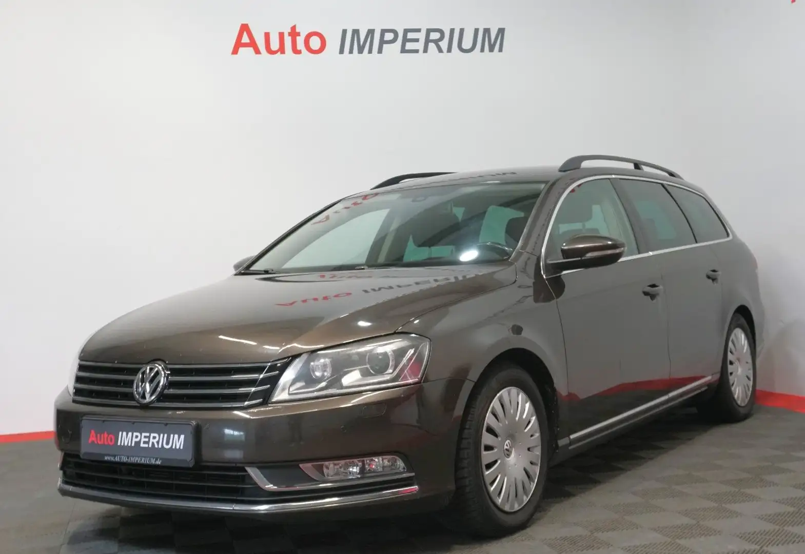 Volkswagen Passat Variant Comfortline BlueMotion*Tempo*AHK* Negru - 1