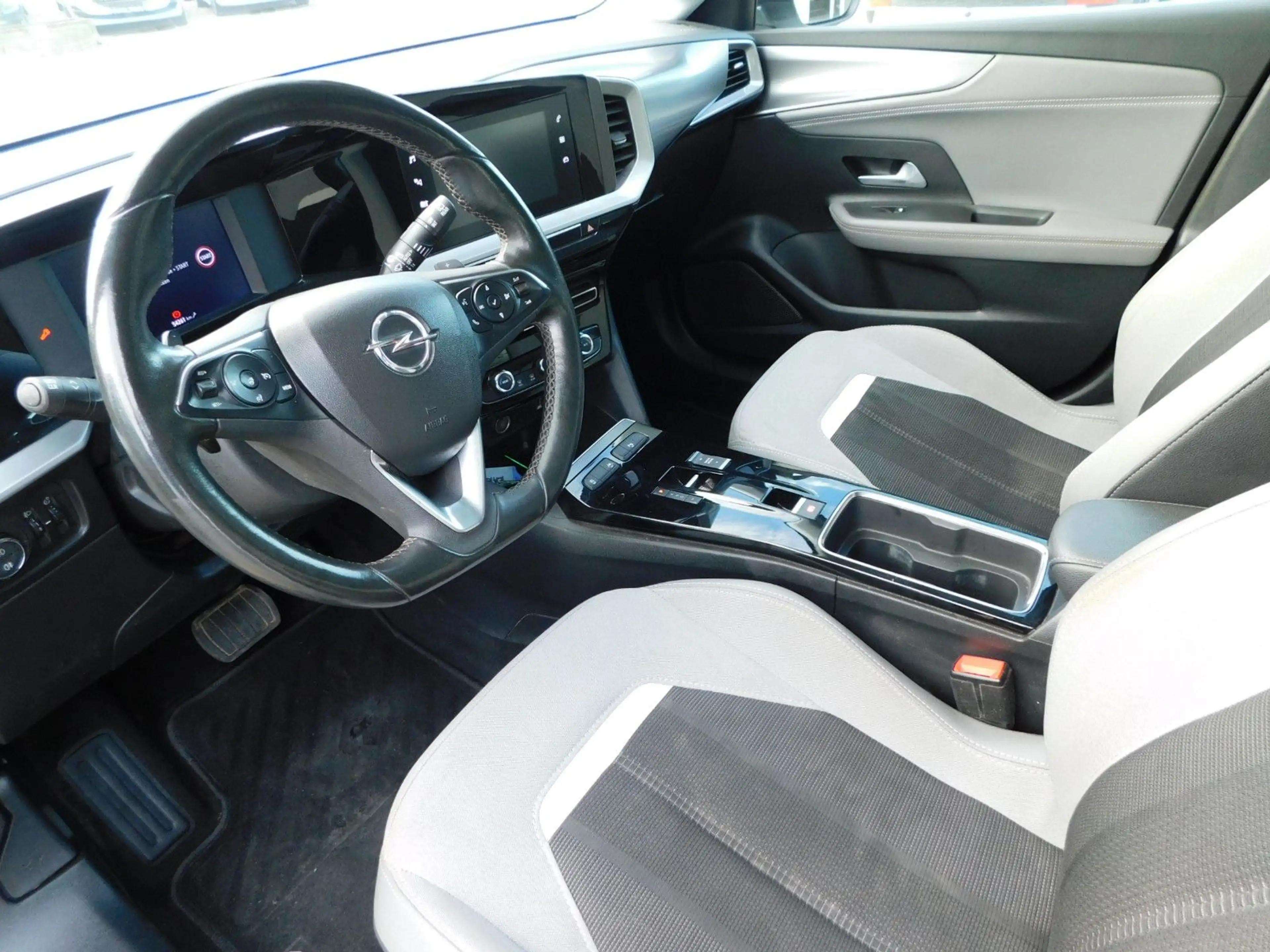 Opel Mokka Elegance Automatik — photo 10