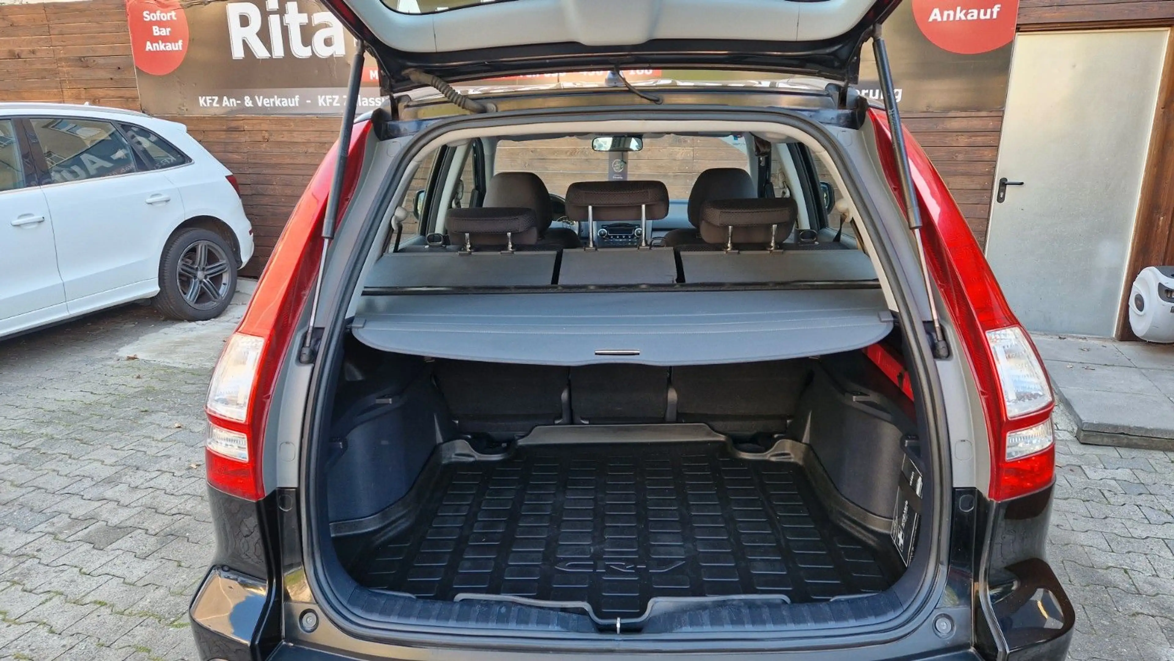 Honda CR-V Elegance Automatik, 1 Hand, Tüv Neu — photo 7