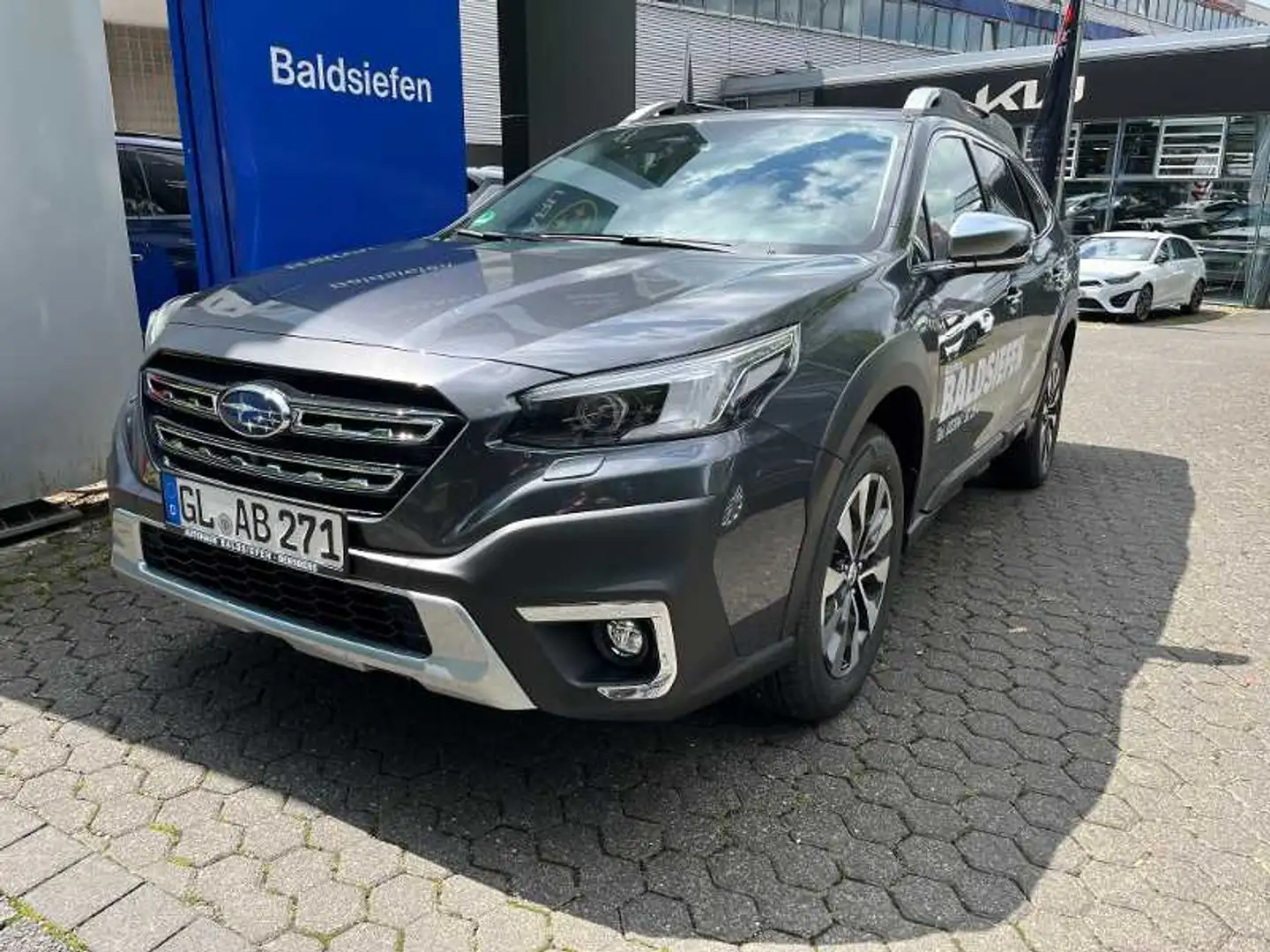 Subaru OUTBACK 2.5i AT Platinum LT, Allwetter Grau - 1