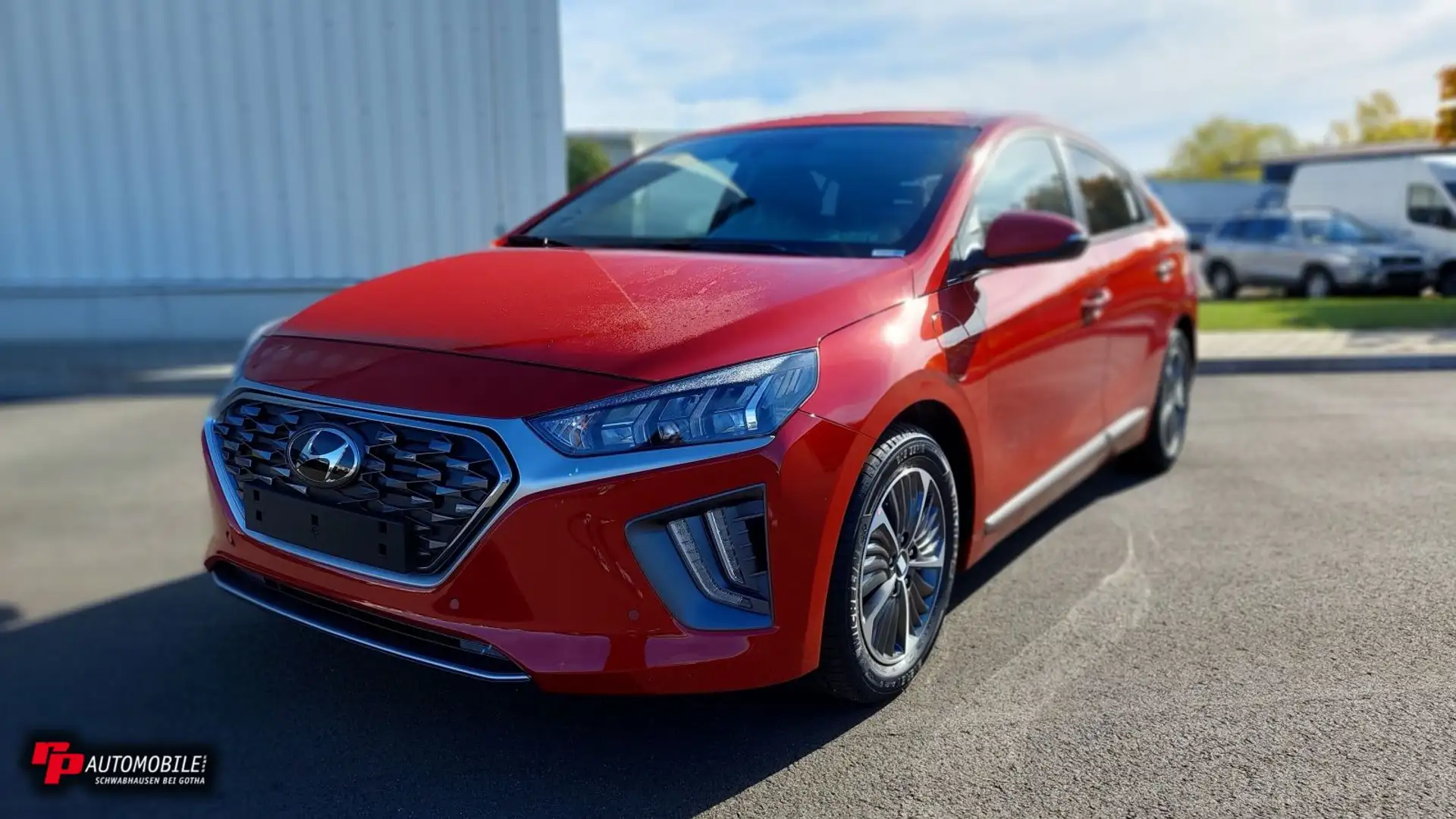 Hyundai IONIQ 1,6 GDI PHEV Advantage Paket Roşu - 1