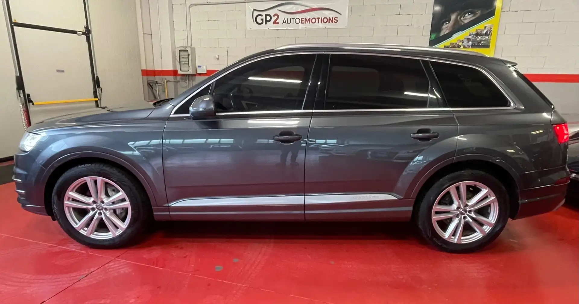 Audi Q7 Q7 3.0 tdi STUPENDA Grijs - 2