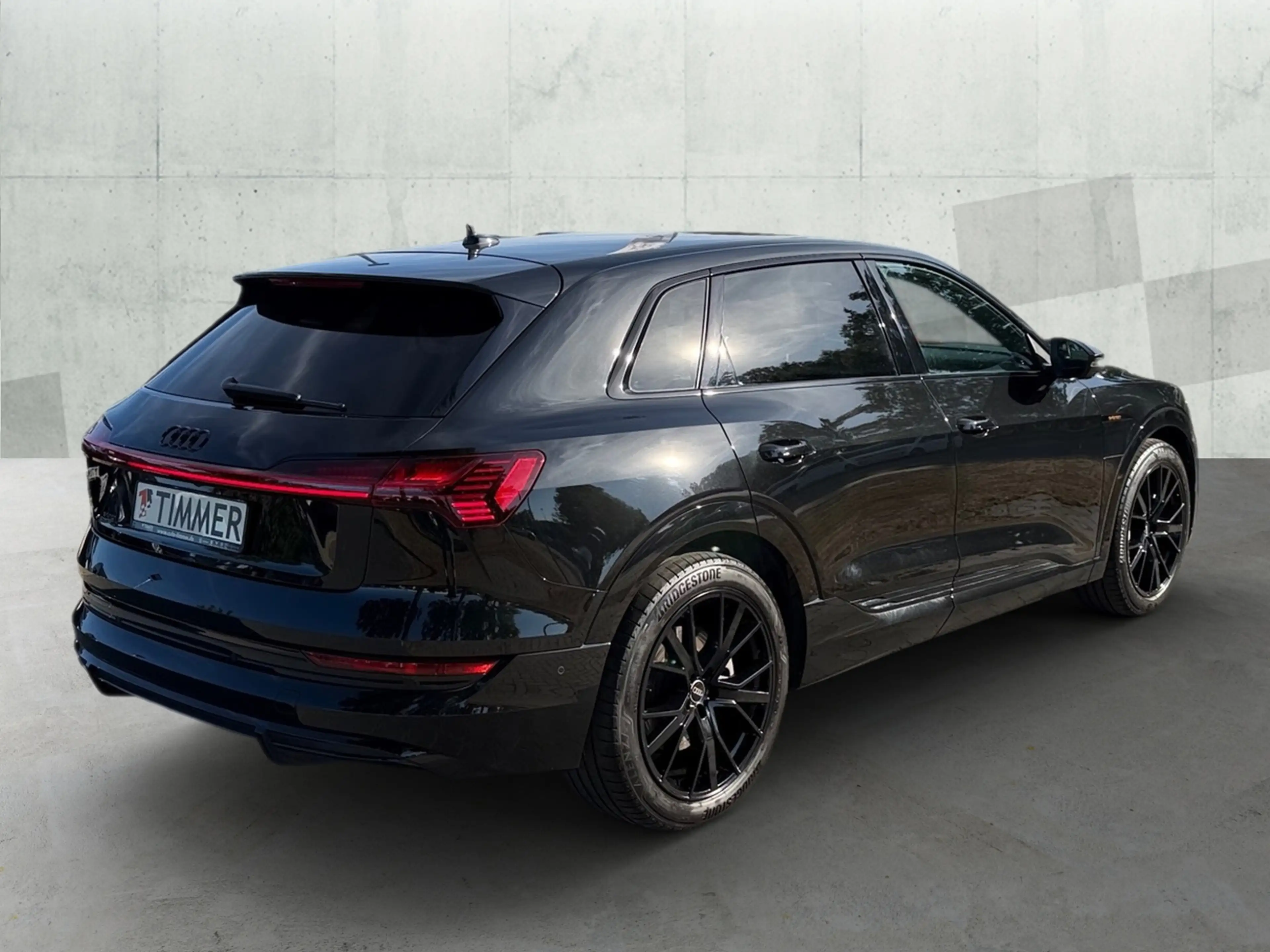 Audi e-tron 55 QUATTRO S-LINE 95 kWh +360° +B&O +LED +VIRTUAL — photo 5