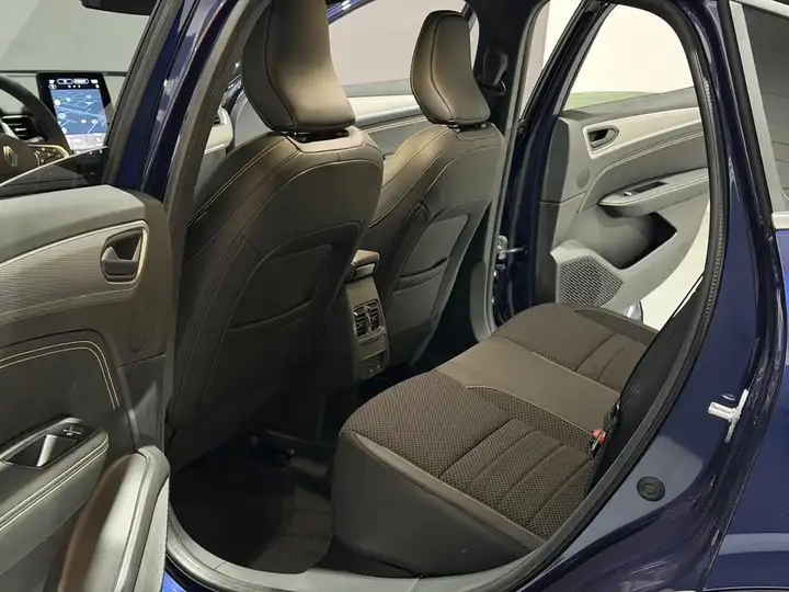 Renault Arkana techno E-Tech full hybrid 2026, foto 17