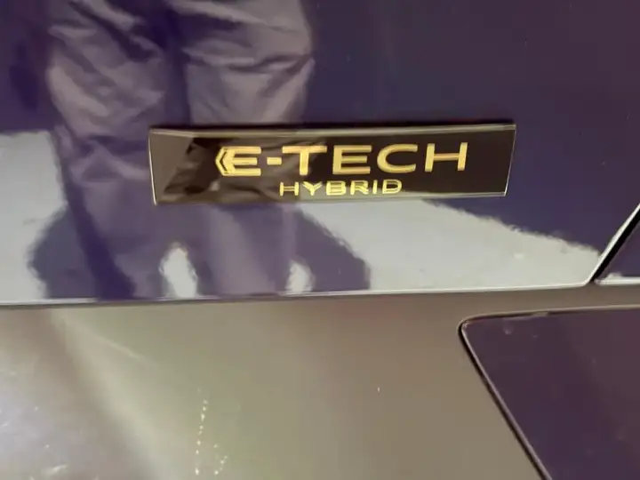 Renault Arkana techno E-Tech full hybrid 2026, foto 8