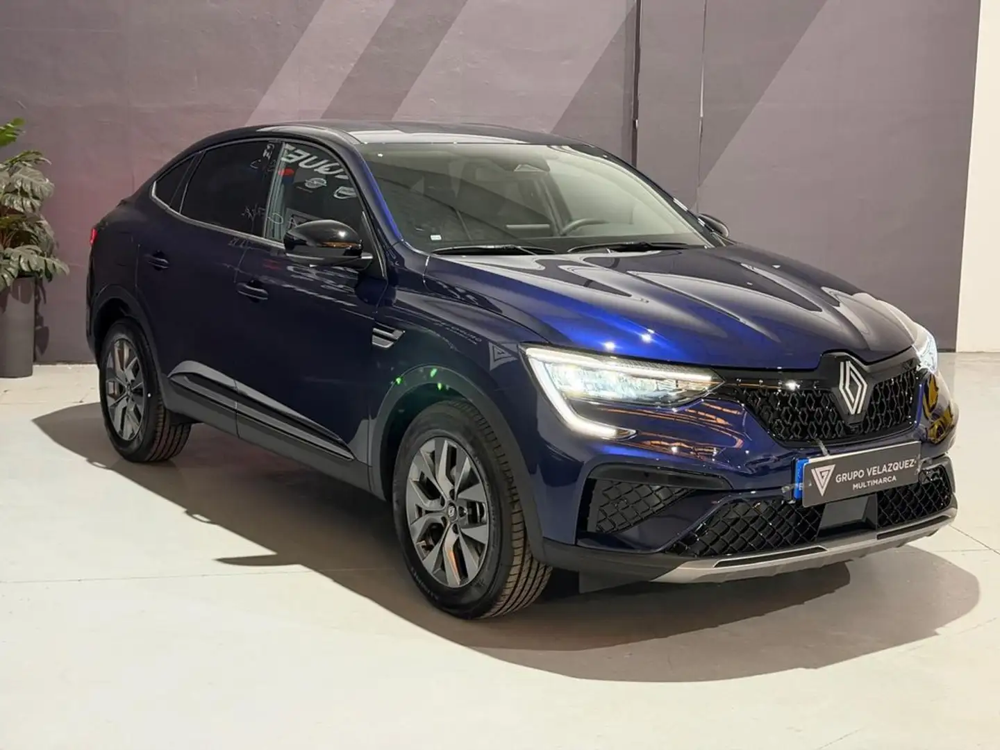 Renault Arkana Techno full hybrid E-Tech 105 kW (145CV) Azul - 2