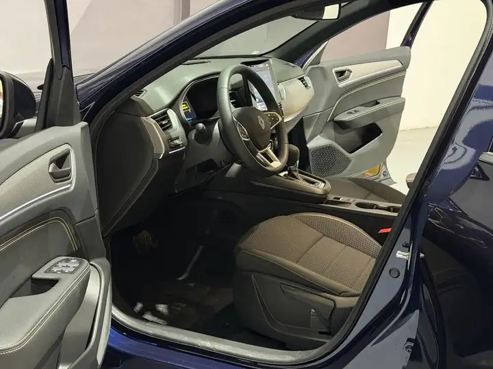 Renault Arkana techno E-Tech full hybrid 2026, foto 19