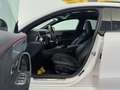 Mercedes-Benz CLA 200 d SHOOTING BRAKE //1.BESITZ // AMG LINE // PANO // Weiß - thumbnail 12