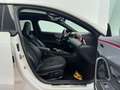 Mercedes-Benz CLA 200 d SHOOTING BRAKE //1.BESITZ // AMG LINE // PANO // Weiß - thumbnail 16