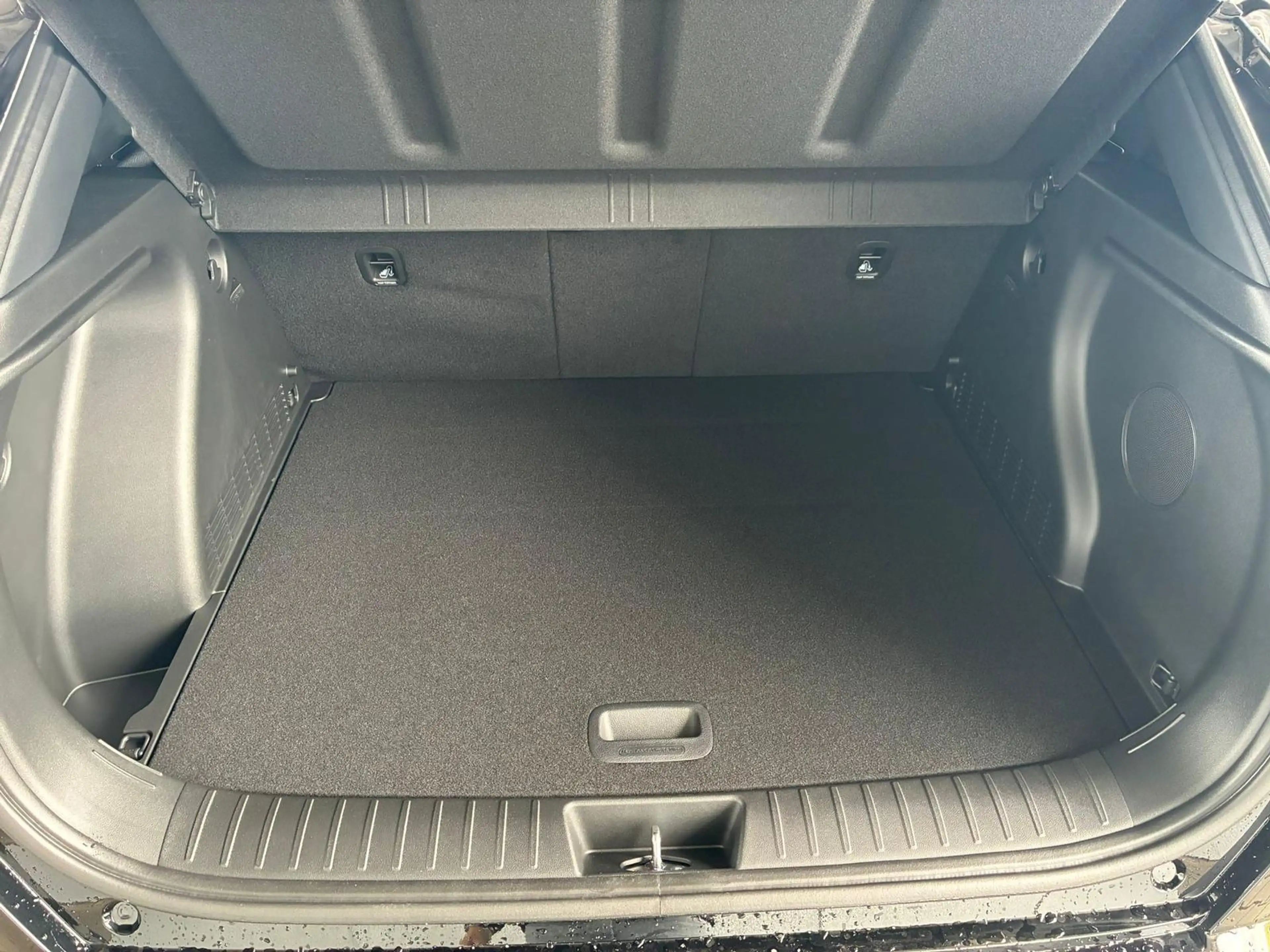 Hyundai KONA N-Line 64,8 kWh / Bose / ACC / PDC V&H + Kamera / — photo 8