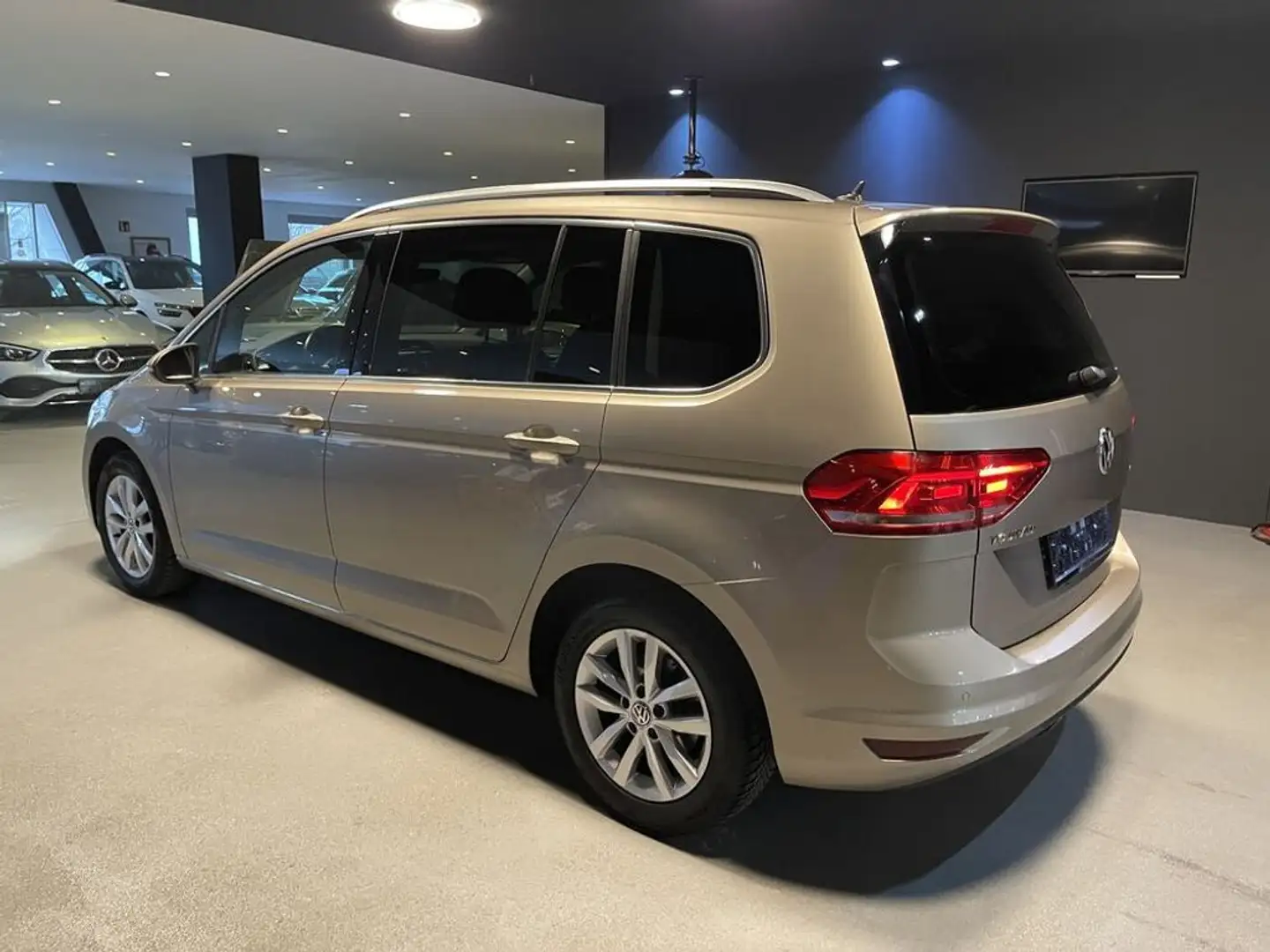 Volkswagen Touran Highline BMT/Start-Stopp Beige - 2