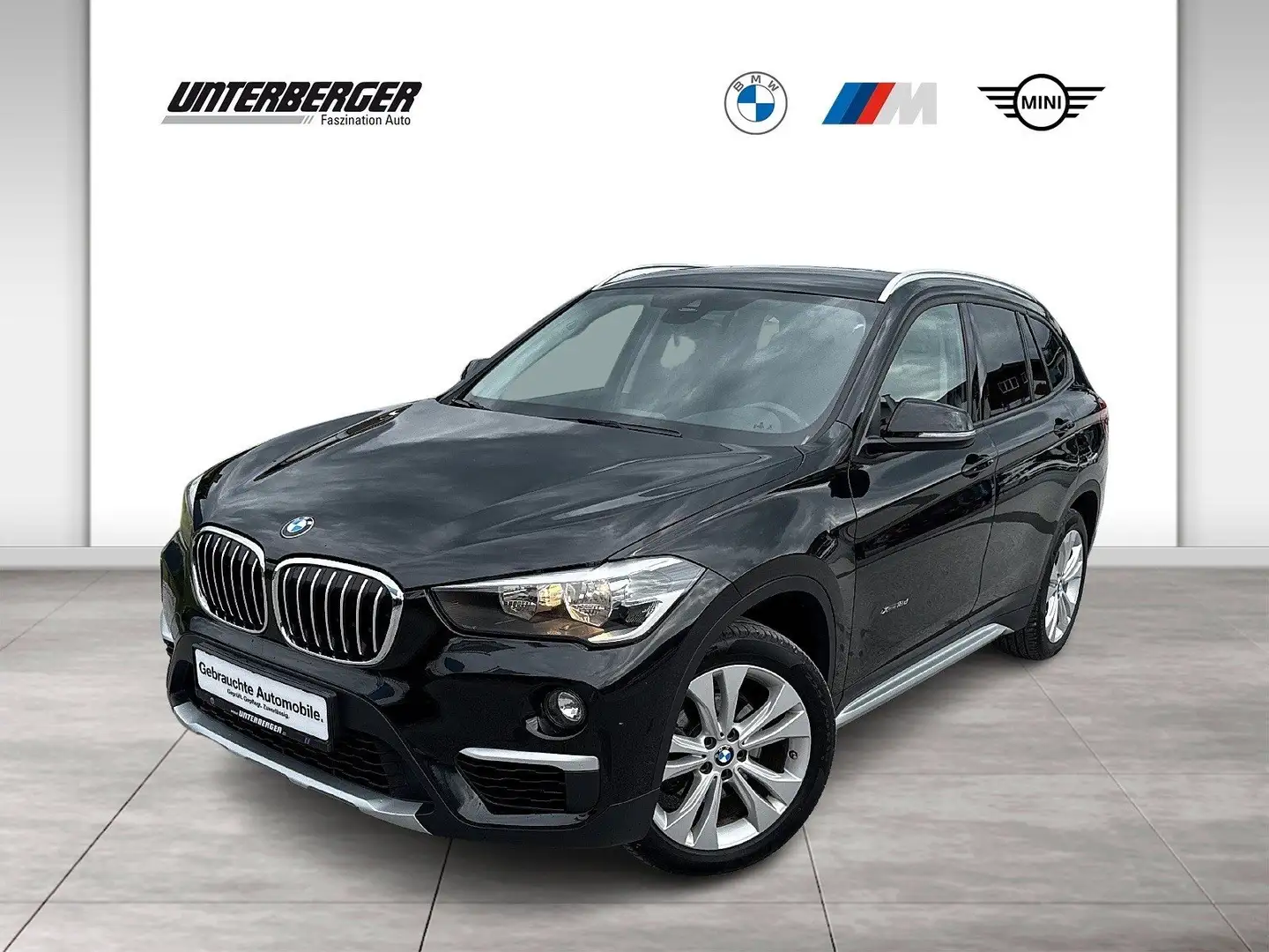 BMW X1 xDrive18d xLine Negro - 1