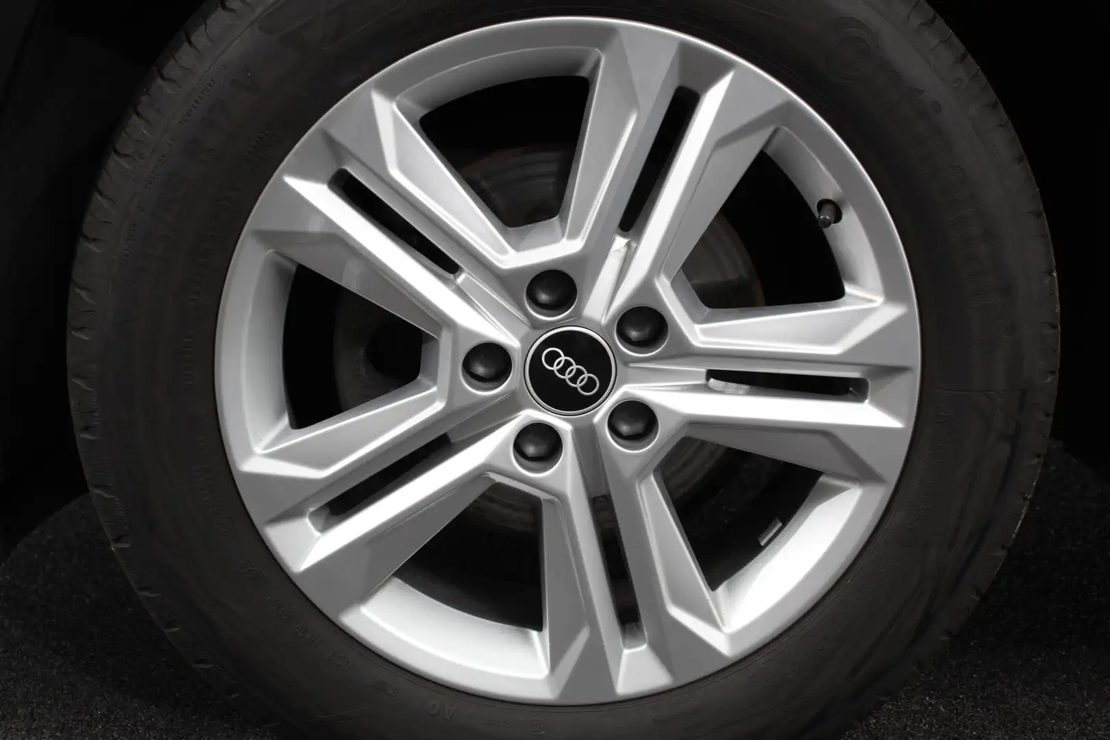 Audi Q2 35 TFSI 150pk S-tronic Prestige | Navigatie | Appl Zwart - 2