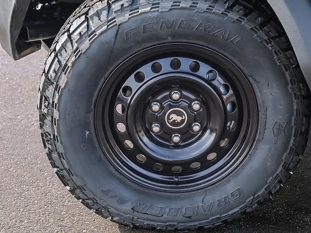 Ford Bronco снимка Ford Bronco